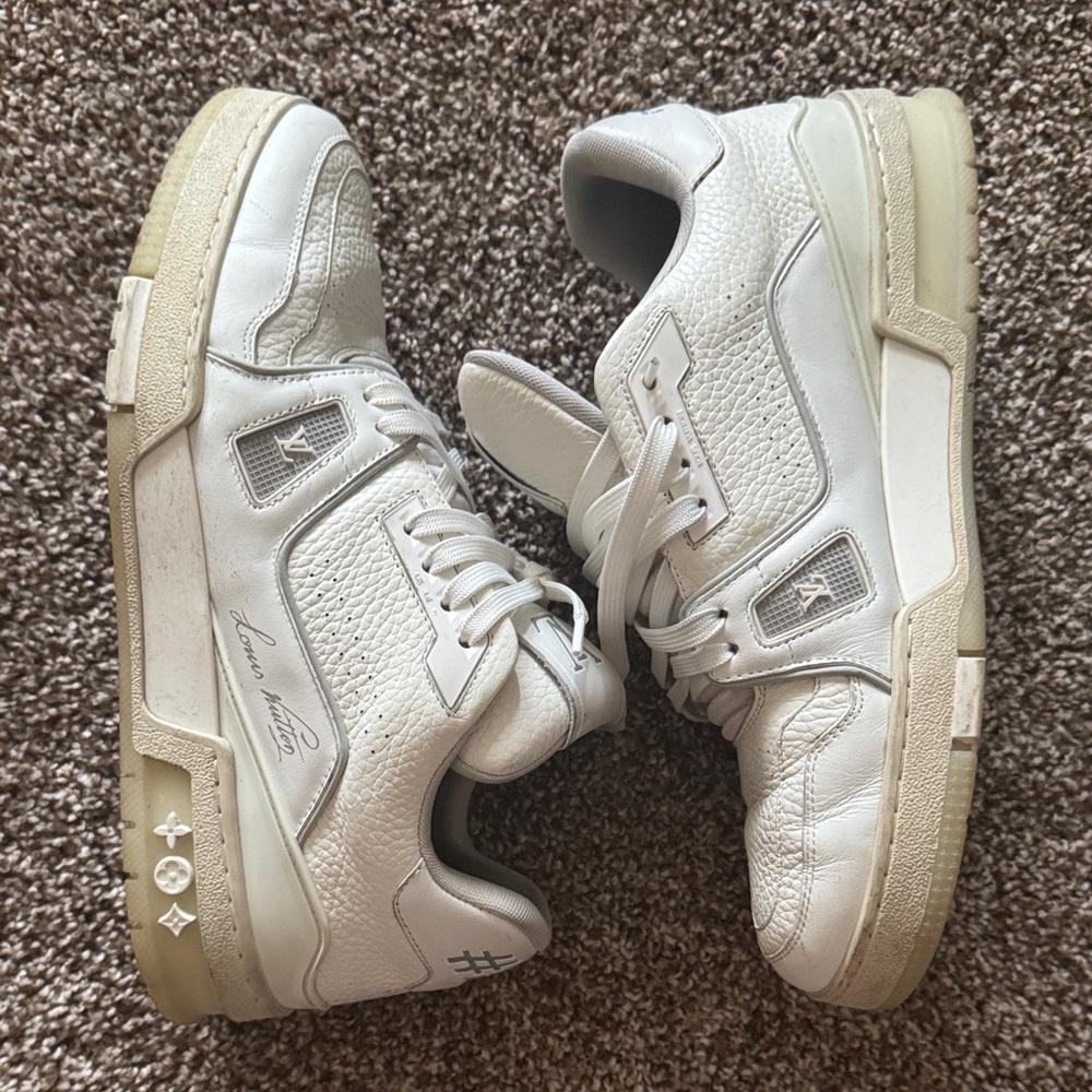 Louis Vuitton Trainer White/Cream Leather Sneakers